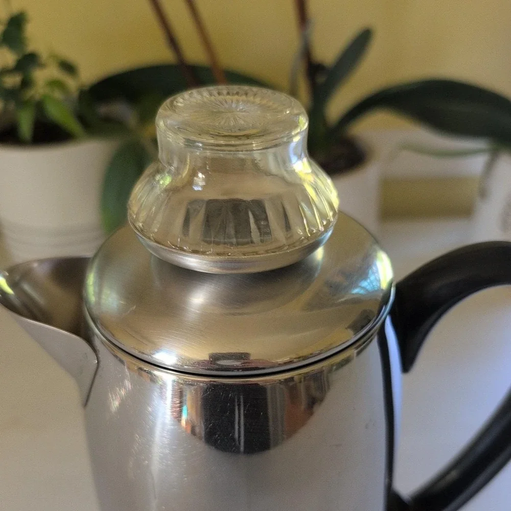 Farberware Superfast Fully Automatic 2 - 12 Cup Electric Coffee Percolator Pot
